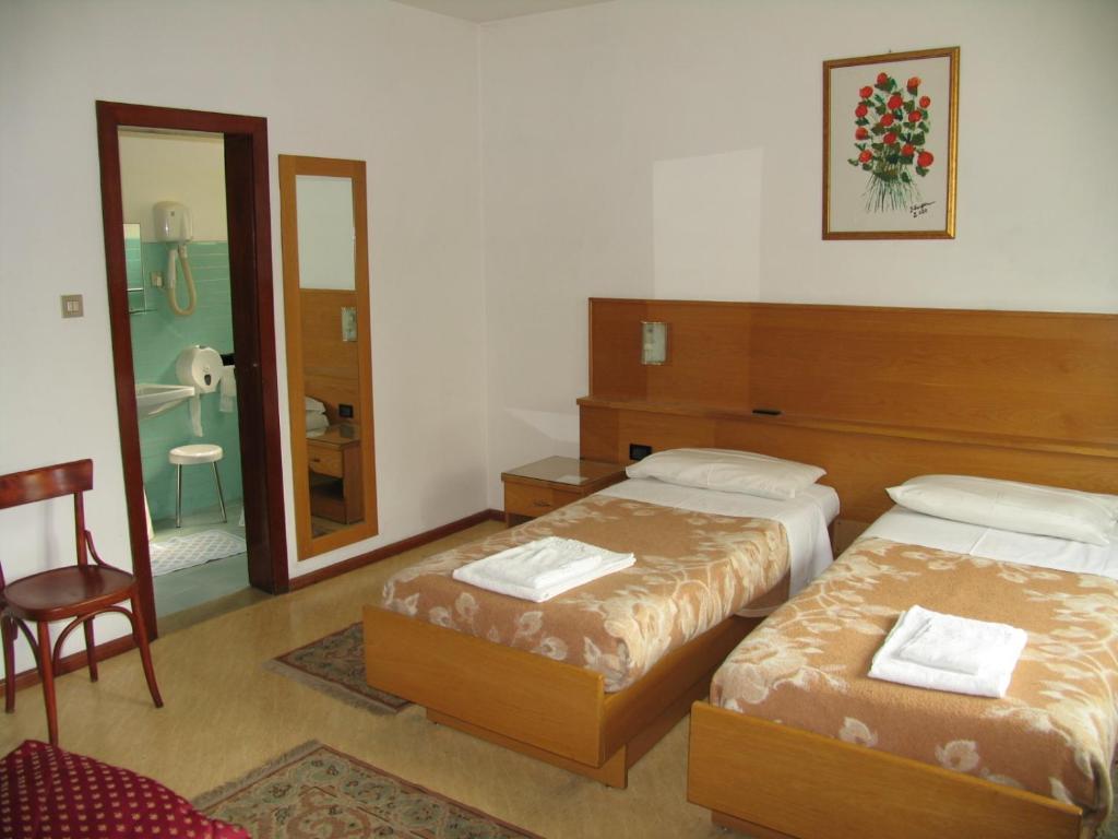 Hotel Oasi Trydent Pokój zdjęcie