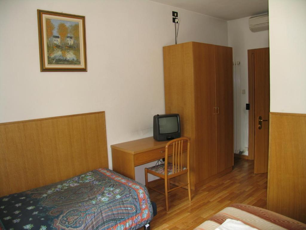 Hotel Oasi Trydent Zewnętrze zdjęcie