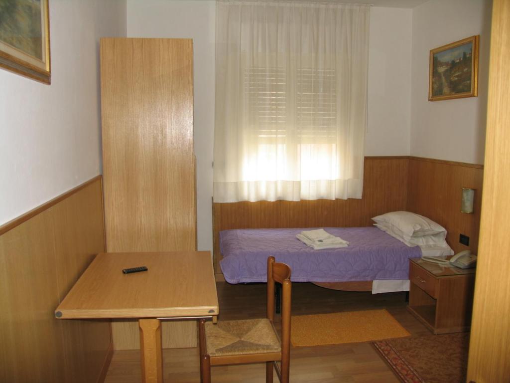 Hotel Oasi Trydent Zewnętrze zdjęcie