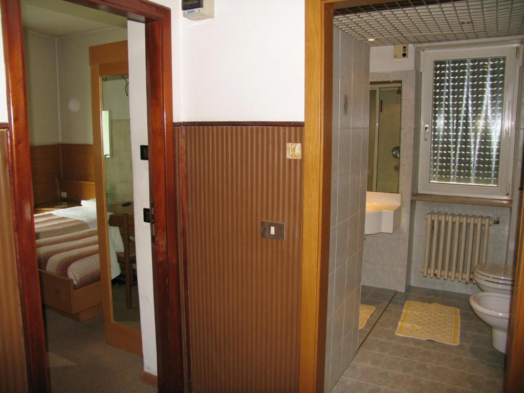 Hotel Oasi Trydent Zewnętrze zdjęcie